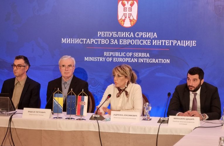 J. Joksimović 介绍了塞尔维亚-波斯尼亚和黑塞哥维那第三次跨境合作计划呼吁